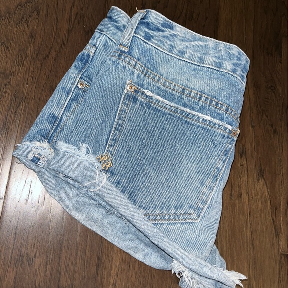 Pull & Bear jean shorts - Picture 2 of 3